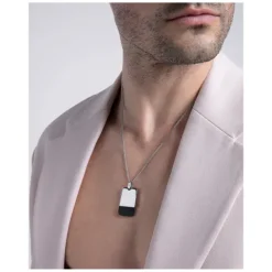 Collar de acero con colgante de placa de acero e Ip negro Viceroy