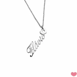 Collar Nombre Vertical Plata