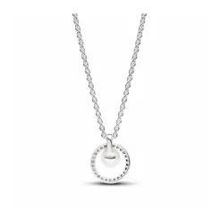 Collar Perla Cultivada de Agua Dulce y Pavé