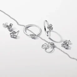 Collar Silueta de Minnie Mouse de Disney