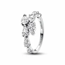 Pandora Anillo Banda Brillante Superpuesta - 193004C01