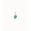 Uno de 50 Charm bañado en plata de ley con piedra verde